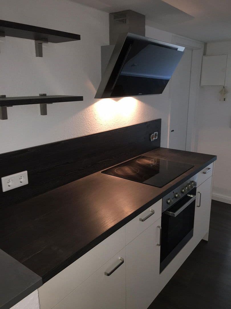 Pronájem domu 50 m², pozemek 5 m², Gallberg 31, Šlesvik, Šlesvicko-Holštýnsko Pronájem domu 50 m², pozemek 5 m², Gallberg 31, Šlesvik, Šlesvicko-Holštýnsko