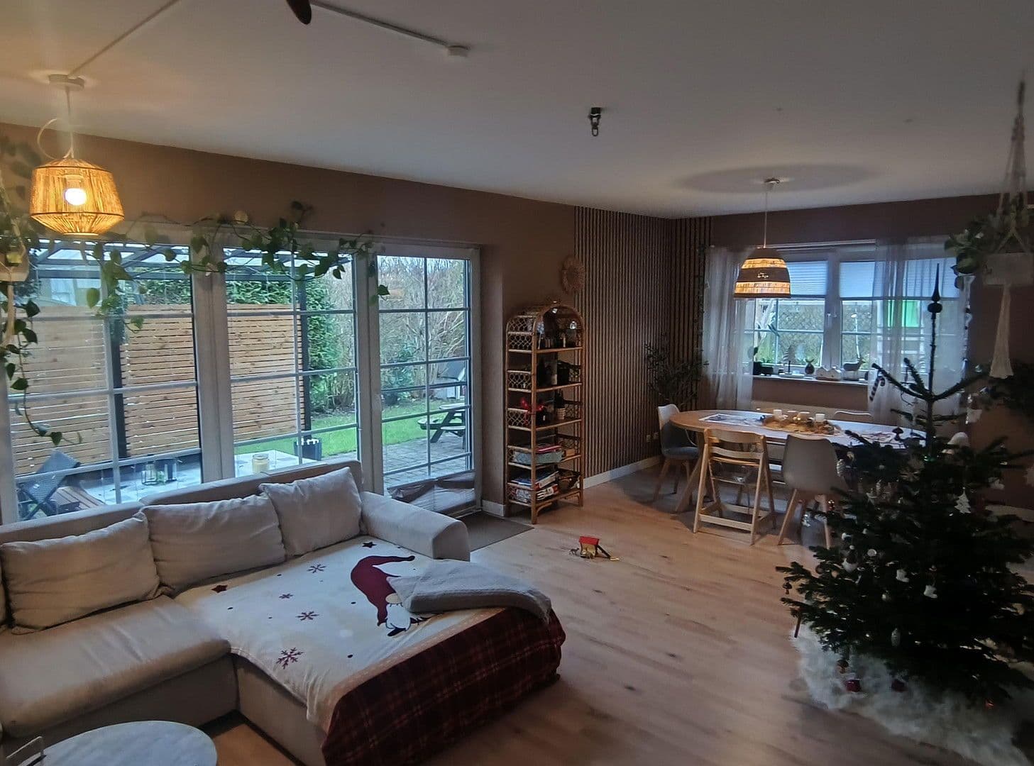 Pronájem domu 105 m², pozemek 400 m², Esmarkstrasse 1c, Mittelangeln, Šlesvicko-Holštýnsko Pronájem domu 105 m², pozemek 400 m², Esmarkstrasse 1c, Mittelangeln, Šlesvicko-Holštýnsko