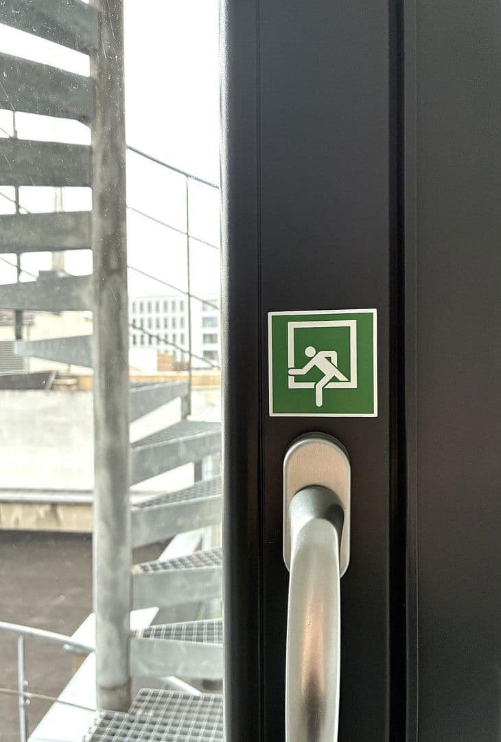 Pronájem nebytového prostoru 579 m², Mönchengladbach, Severní Porýní-Vestfálsko Pronájem nebytového prostoru 579 m², Mönchengladbach, Severní Porýní-Vestfálsko