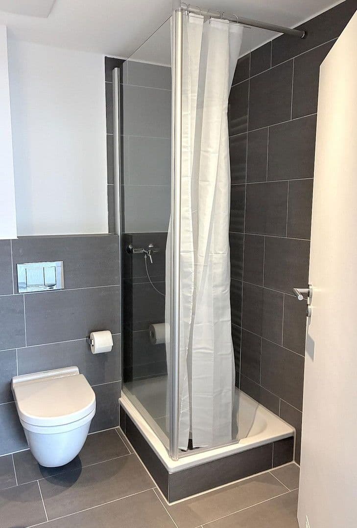 Pronájem nebytového prostoru 579 m², Mönchengladbach, Severní Porýní-Vestfálsko Pronájem nebytového prostoru 579 m², Mönchengladbach, Severní Porýní-Vestfálsko