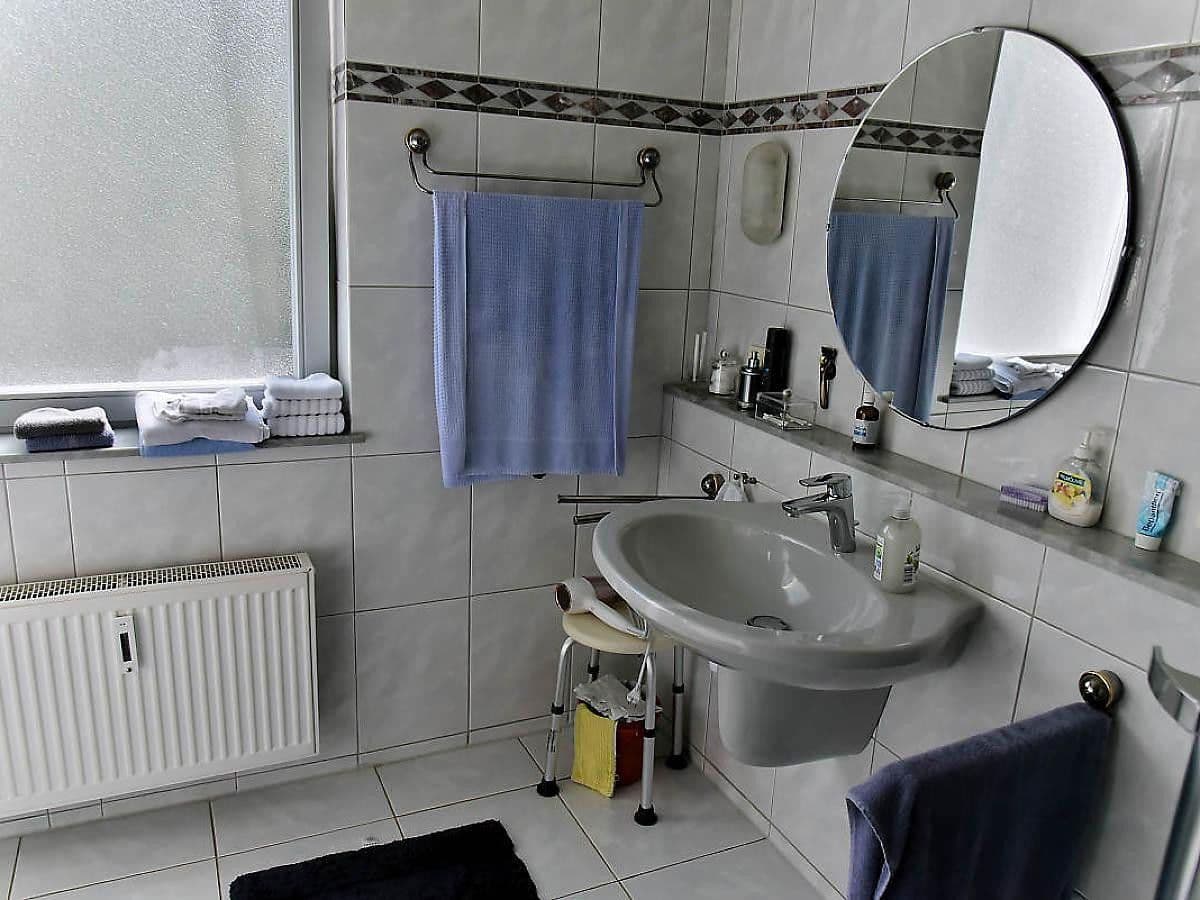 Prodej bytu 3+1 90 m², Solingen, Severní Porýní-Vestfálsko Prodej bytu 3+1 90 m², Solingen, Severní Porýní-Vestfálsko