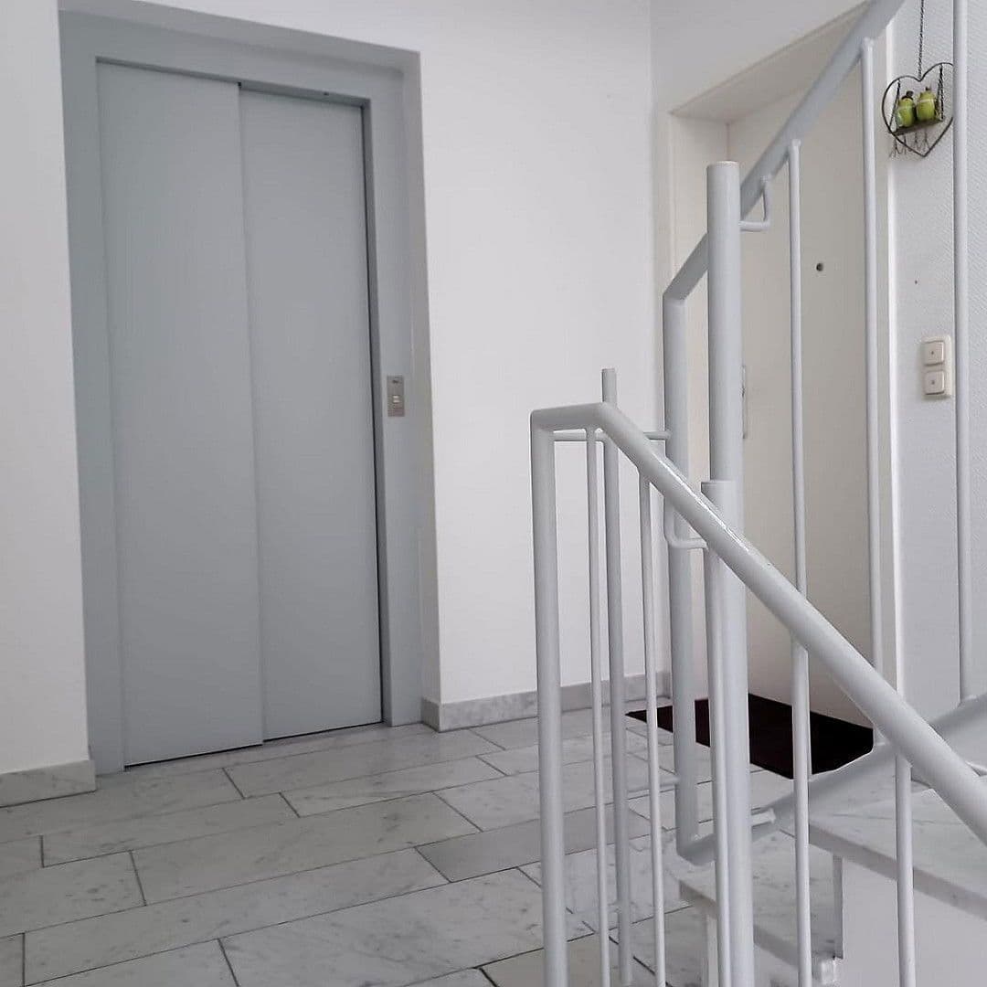 Prodej bytu 3+1 90 m², Solingen, Severní Porýní-Vestfálsko Prodej bytu 3+1 90 m², Solingen, Severní Porýní-Vestfálsko