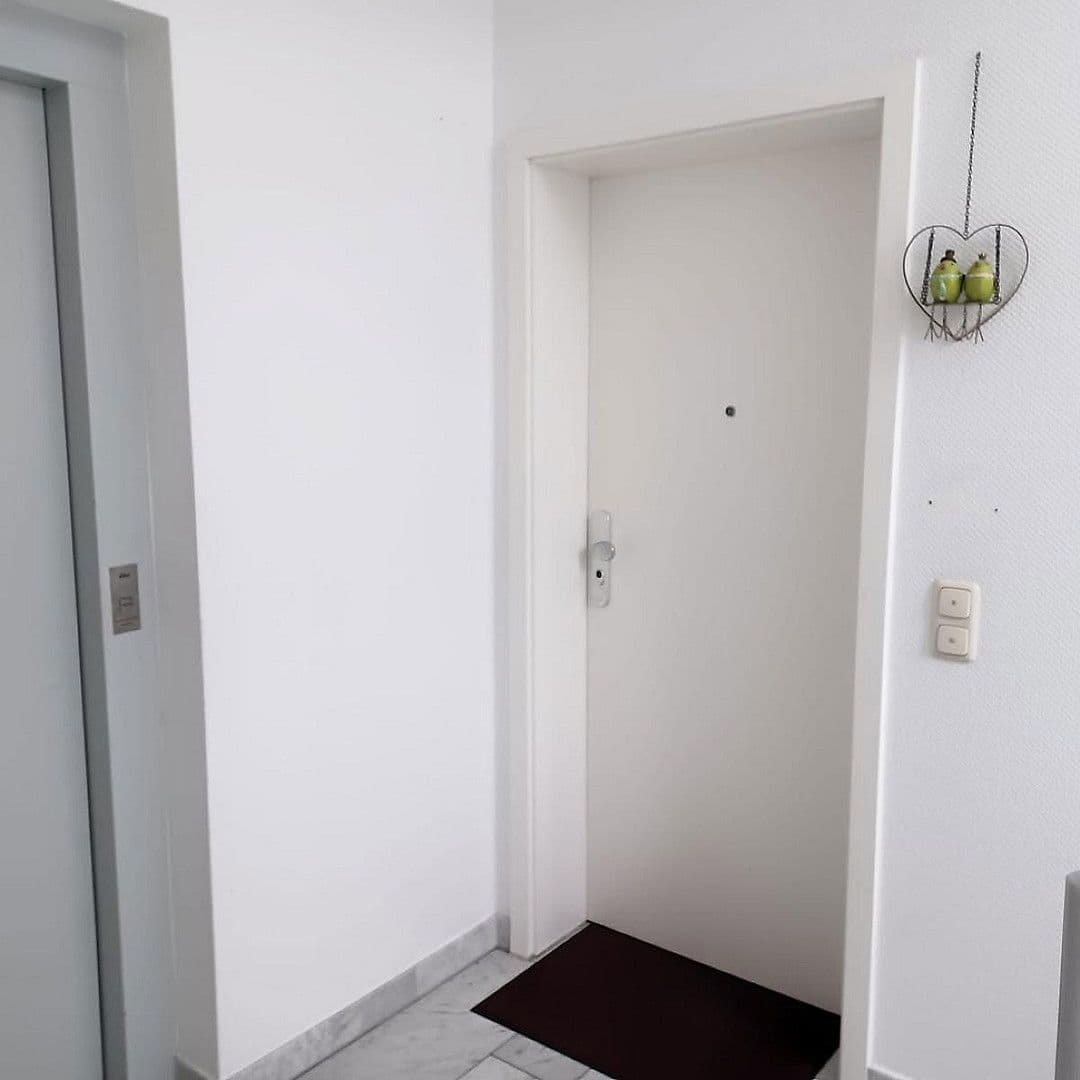 Prodej bytu 3+1 90 m², Solingen, Severní Porýní-Vestfálsko Prodej bytu 3+1 90 m², Solingen, Severní Porýní-Vestfálsko