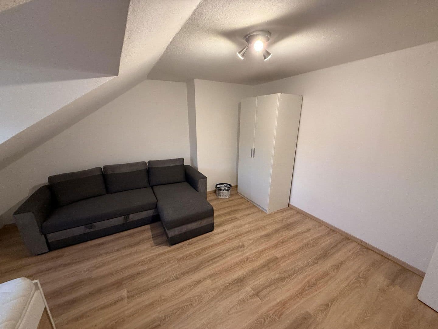 Pronájem bytu 1+1 33 m², Nürnberg, Bavorsko Pronájem bytu 1+1 33 m², Nürnberg, Bavorsko