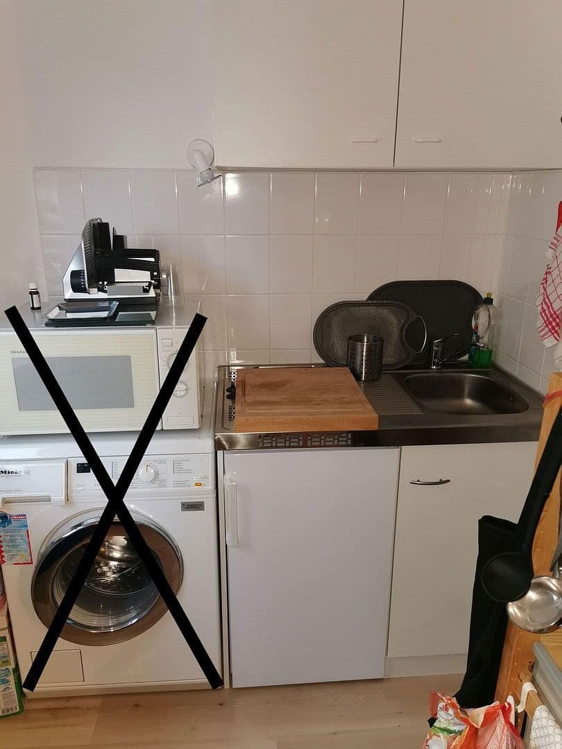 Pronájem bytu 1+1 28 m², Offenbach, Hessen Pronájem bytu 1+1 28 m², Offenbach, Hessen