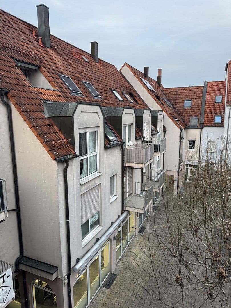 Pronájem bytu 2+1 38 m², Lotharstraße 7, Stein, Bavorsko Pronájem bytu 2+1 38 m², Lotharstraße 7, Stein, Bavorsko