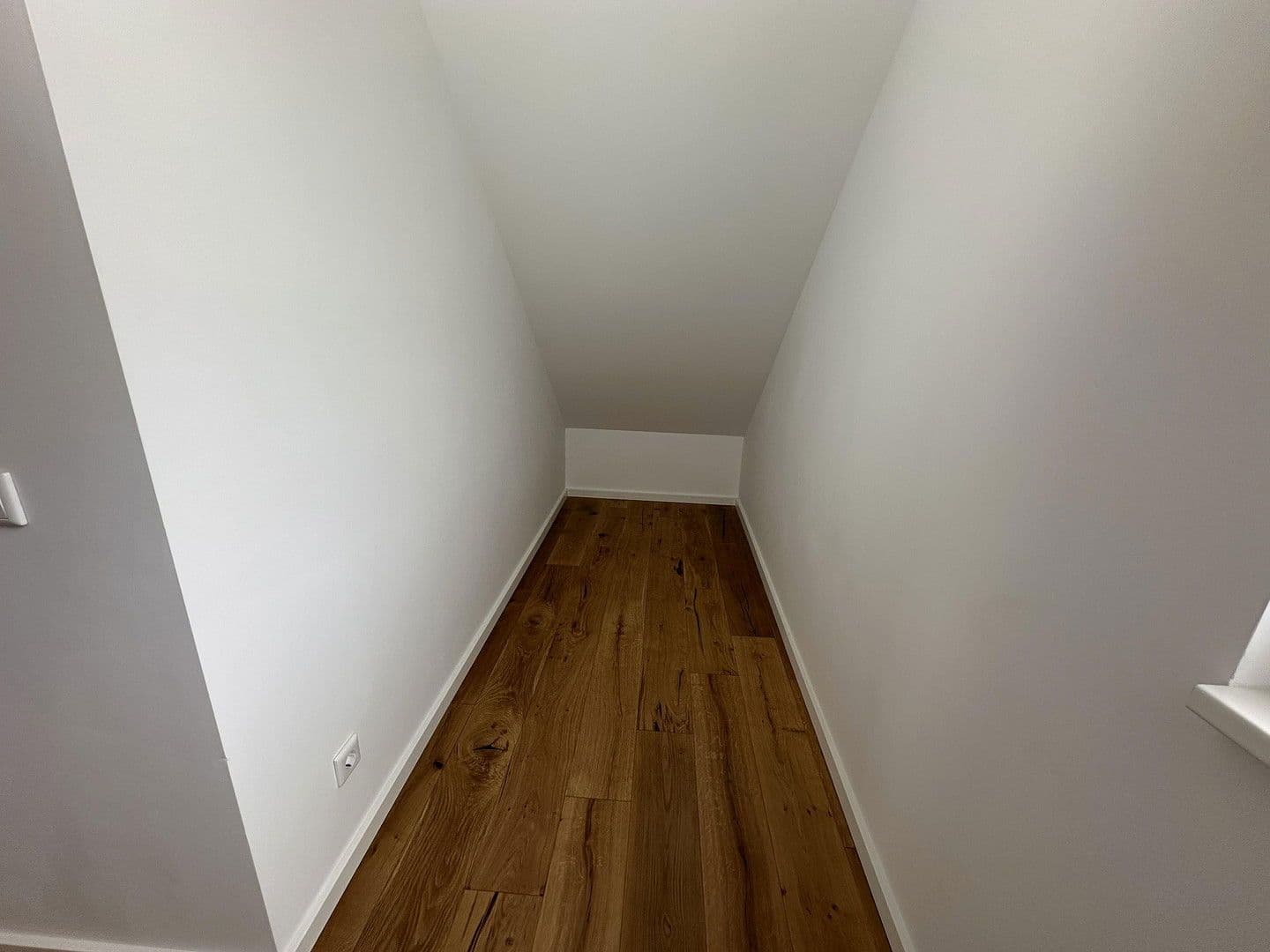 Pronájem bytu 3+1 78 m², Darmstadt, Hessen Pronájem bytu 3+1 78 m², Darmstadt, Hessen