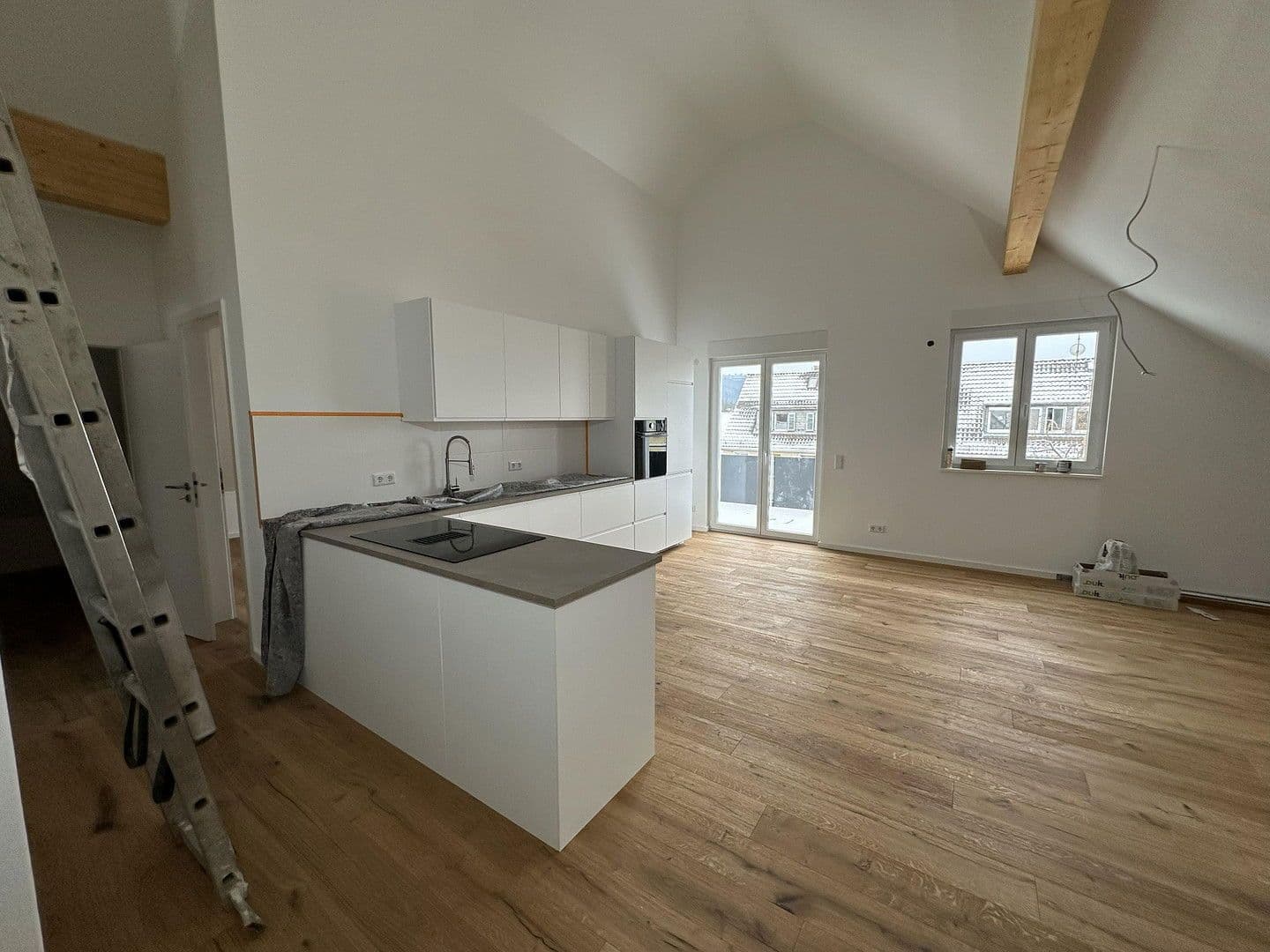 Pronájem bytu 3+1 78 m², Darmstadt, Hessen Pronájem bytu 3+1 78 m², Darmstadt, Hessen