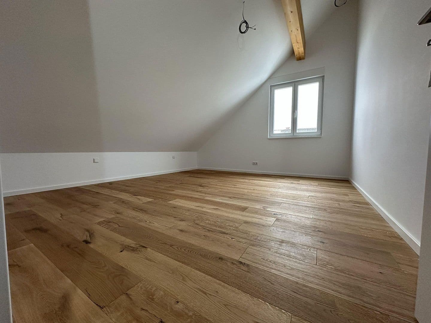 Pronájem bytu 3+1 78 m², Darmstadt, Hessen Pronájem bytu 3+1 78 m², Darmstadt, Hessen