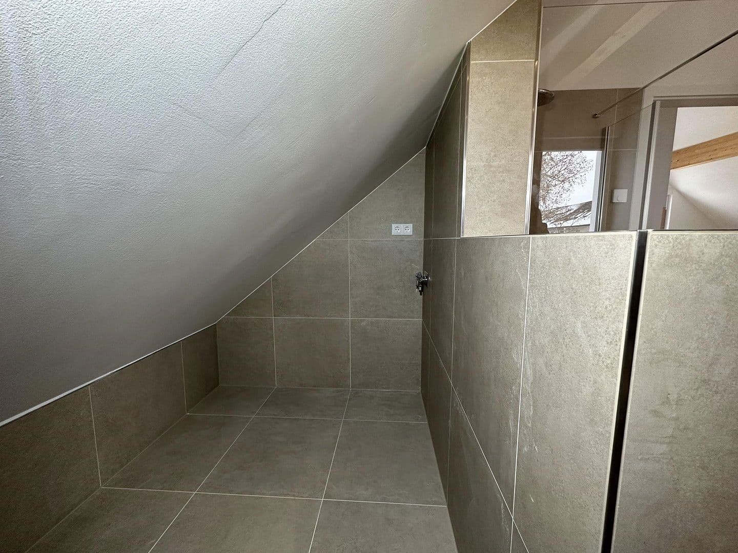 Pronájem bytu 3+1 78 m², Darmstadt, Hessen Pronájem bytu 3+1 78 m², Darmstadt, Hessen