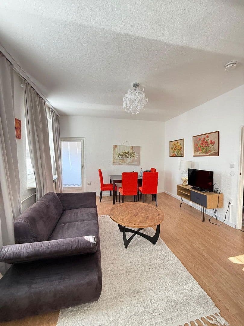 Pronájem bytu 2+1 46 m², Berlin, Berlín Pronájem bytu 2+1 46 m², Berlin, Berlín