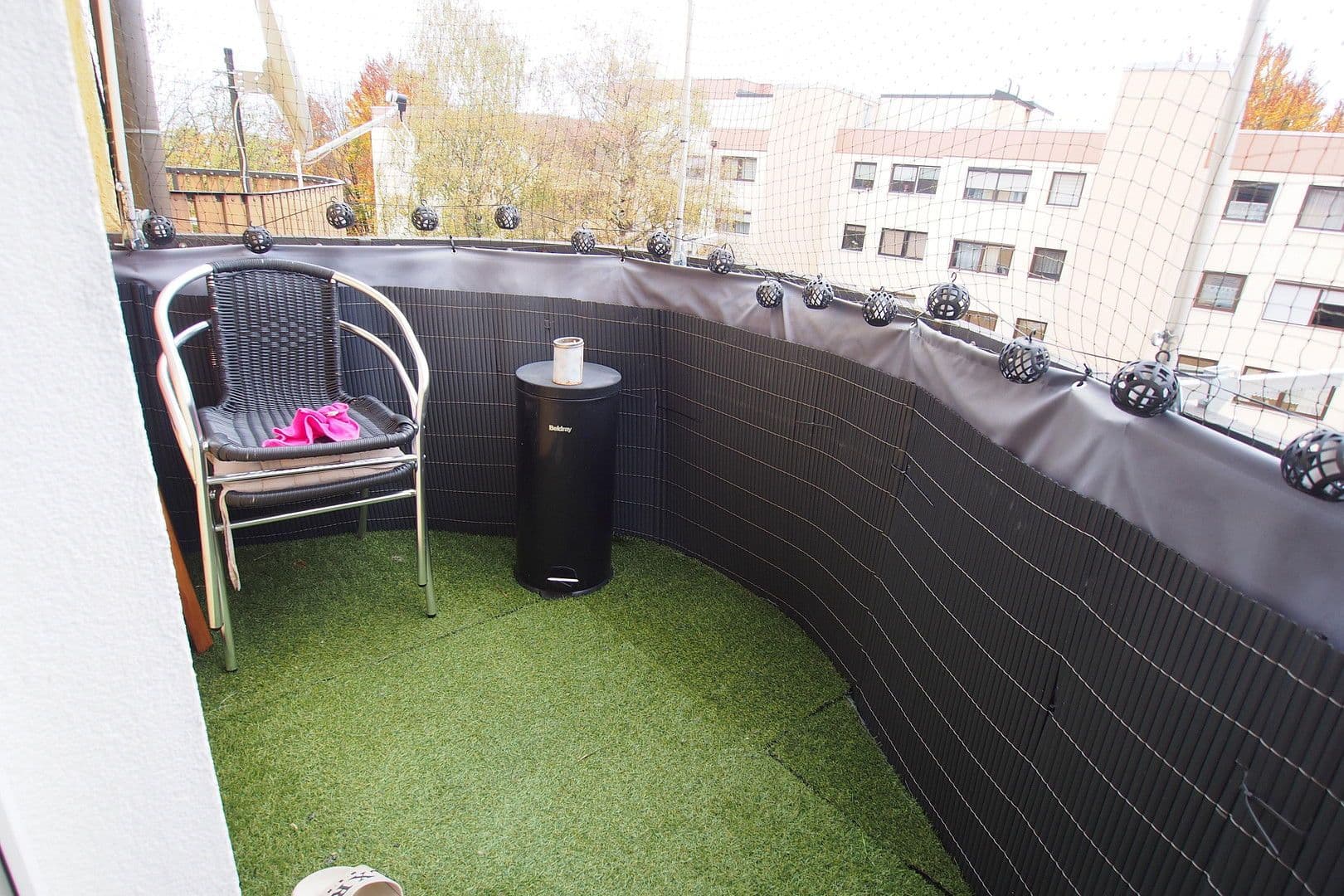 Pronájem bytu 3+1 58 m², Holzstraße 3, Fürstenfeldbruck, Bavorsko Pronájem bytu 3+1 58 m², Holzstraße 3, Fürstenfeldbruck, Bavorsko