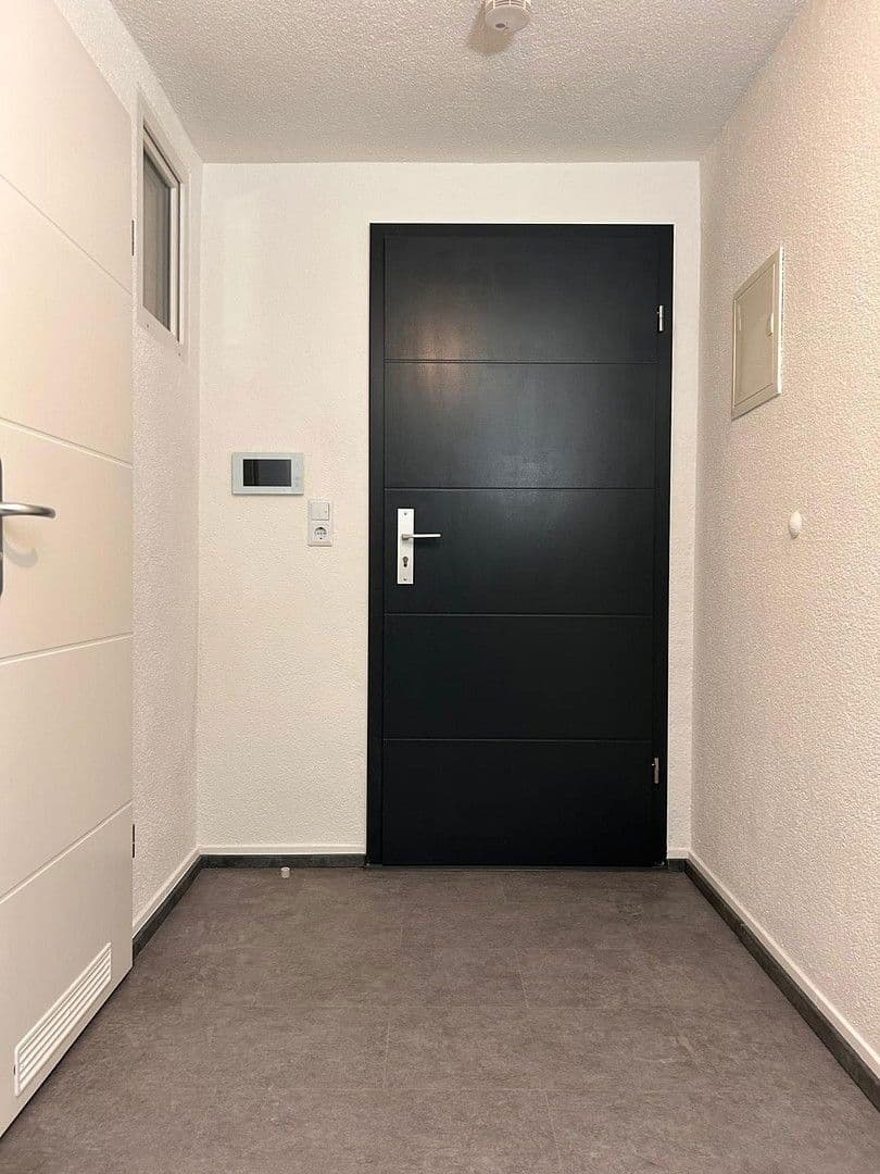 Pronájem bytu 2+1 50 m², Pforzheim, Bádensko-Württembersko Pronájem bytu 2+1 50 m², Pforzheim, Bádensko-Württembersko