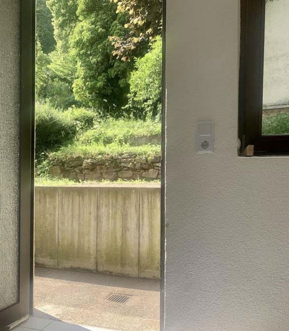 Pronájem bytu 2+1 50 m², Pforzheim, Bádensko-Württembersko Pronájem bytu 2+1 50 m², Pforzheim, Bádensko-Württembersko