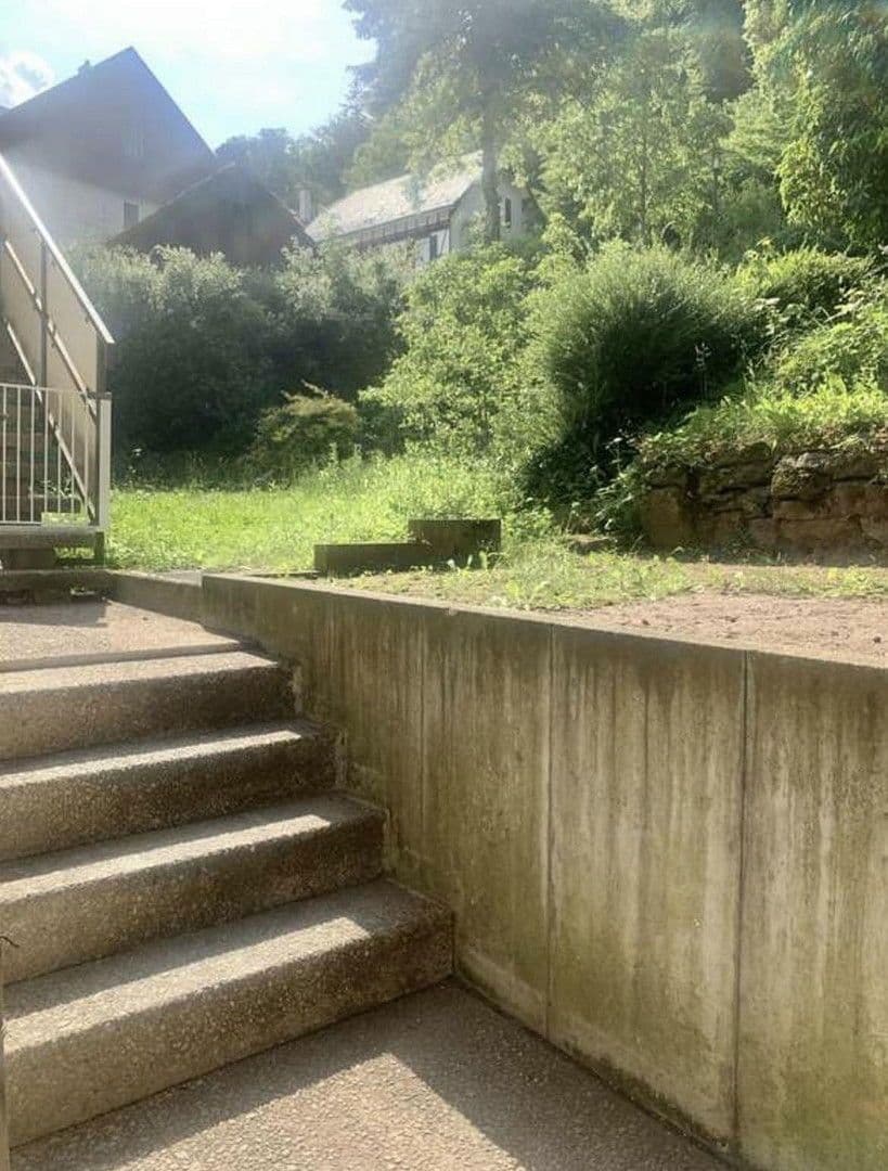 Pronájem bytu 2+1 50 m², Pforzheim, Bádensko-Württembersko Pronájem bytu 2+1 50 m², Pforzheim, Bádensko-Württembersko