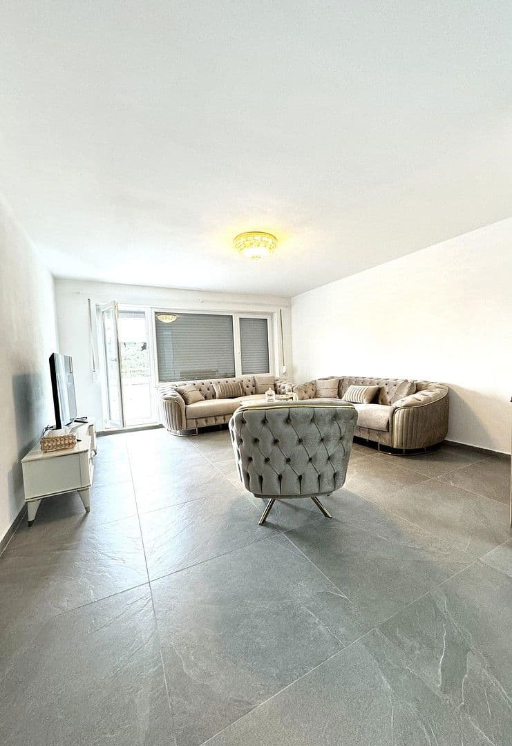 Prodej bytu 2+kk 81 m², Hessenring 26, Wiesbaden, Hessen Prodej bytu 2+kk 81 m², Hessenring 26, Wiesbaden, Hessen