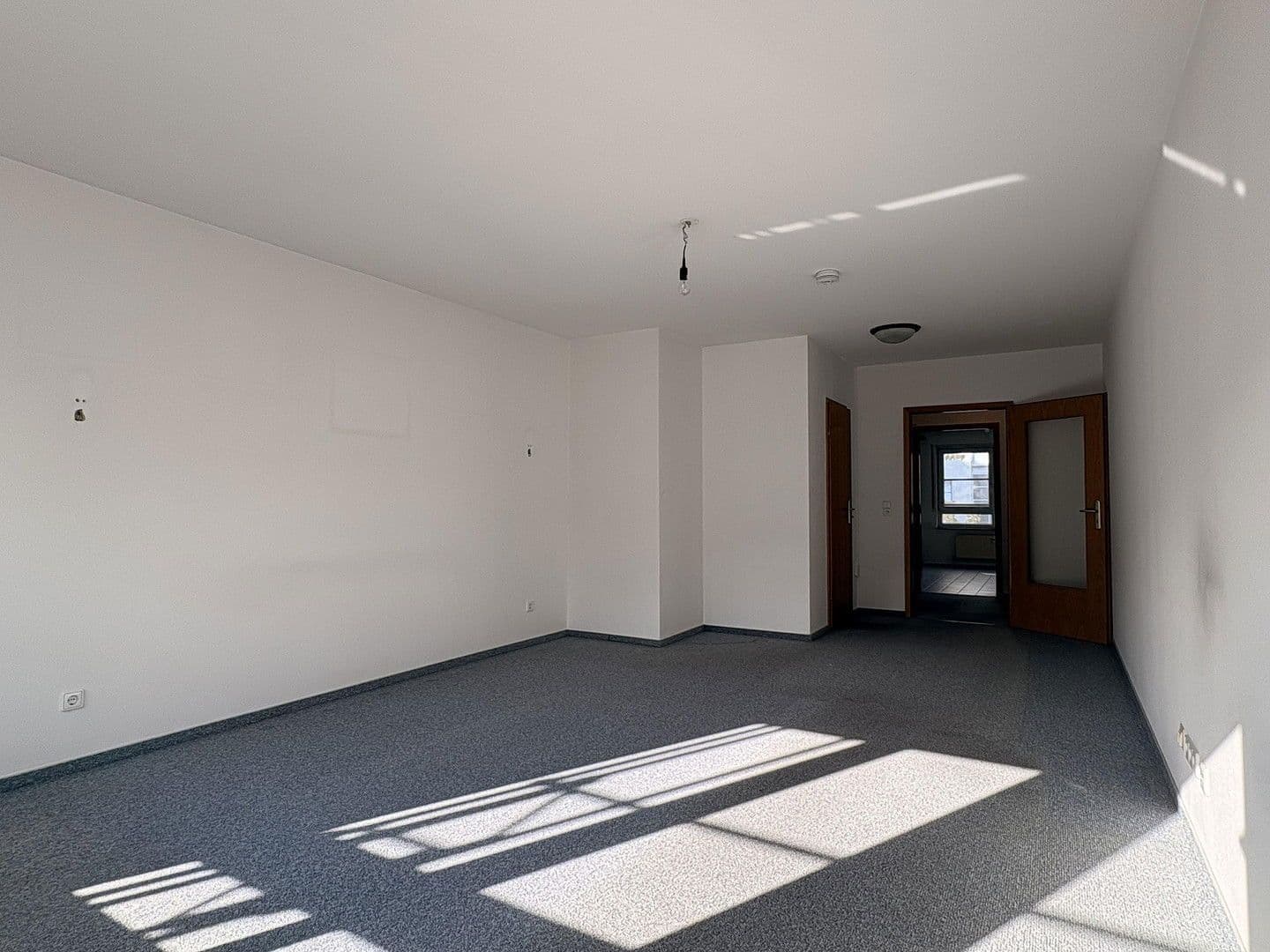 Prodej bytu 3+1 87 m², Frankfurt am Main, Hessen Prodej bytu 3+1 87 m², Frankfurt am Main, Hessen