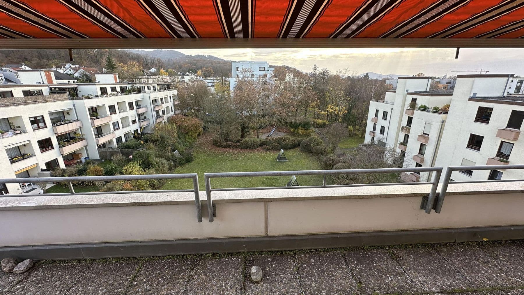 Prodej bytu 4+kk 133 m², Gundelfingen, Bádensko-Württembersko Prodej bytu 4+kk 133 m², Gundelfingen, Bádensko-Württembersko