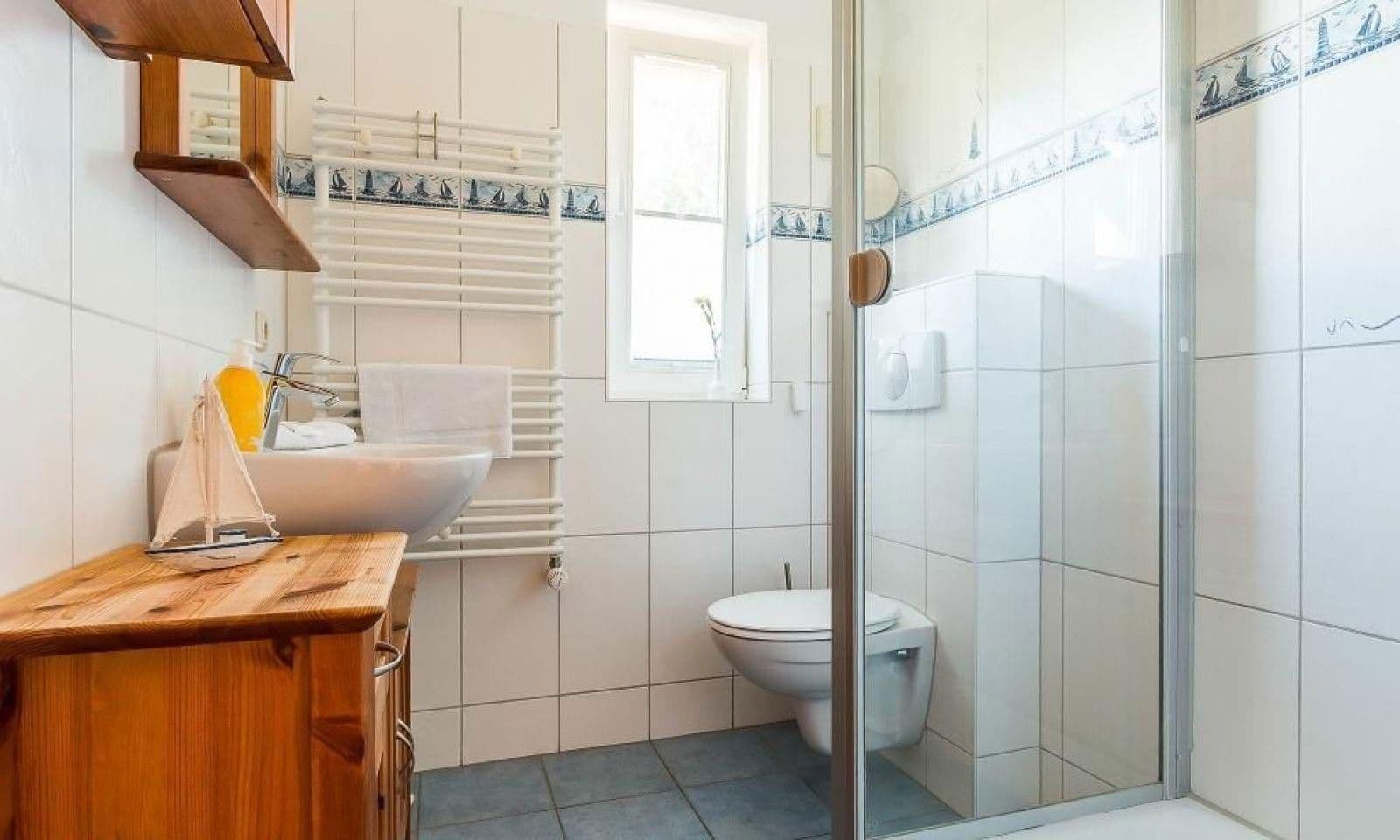 Prodej domu 175 m², pozemek 571 m², Johann-Segebarth-Weg 1d, Wieck a. Darß, Mecklenburg-Vorpommern Prodej domu 175 m², pozemek 571 m², Johann-Segebarth-Weg 1d, Wieck a. Darß, Mecklenburg-Vorpommern