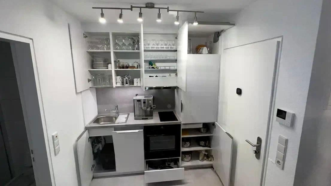 Pronájem bytu 1+1 32 m², Dattelweg 29, Stuttgart, Bádensko-Württembersko Pronájem bytu 1+1 32 m², Dattelweg 29, Stuttgart, Bádensko-Württembersko