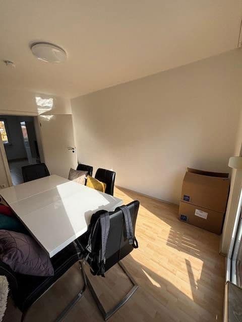 Pronájem bytu 3+1 55 m², Buerschestr. 77, Gladbeck, Severní Porýní-Vestfálsko Pronájem bytu 3+1 55 m², Buerschestr. 77, Gladbeck, Severní Porýní-Vestfálsko