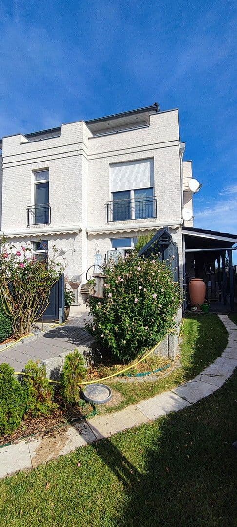 Prodej domu 340 m², pozemek 1.040 m², Schönberg (Holstein), Šlesvicko-Holštýnsko Prodej domu 340 m², pozemek 1.040 m², Schönberg (Holstein), Šlesvicko-Holštýnsko