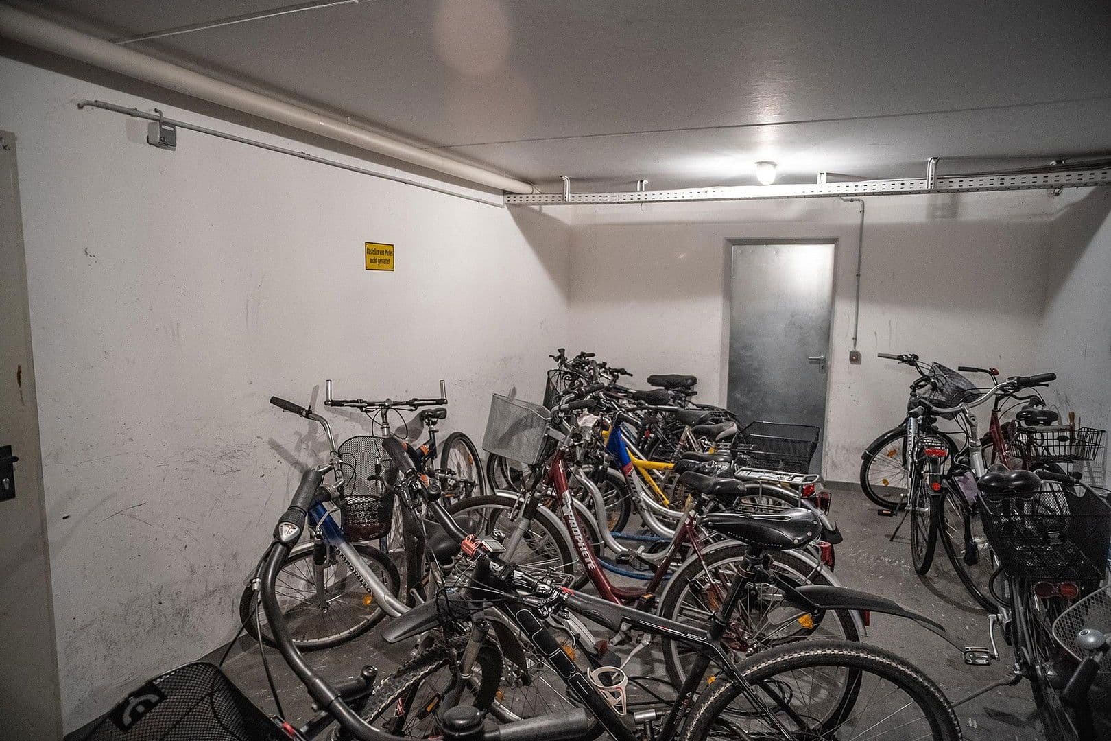 Prodej bytu 3+1 82 m², Am Römerkanal 24, Brühl, Severní Porýní-Vestfálsko Prodej bytu 3+1 82 m², Am Römerkanal 24, Brühl, Severní Porýní-Vestfálsko