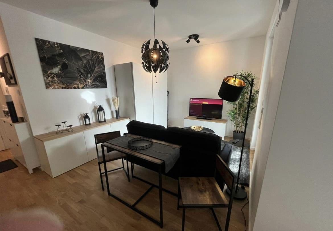 Pronájem bytu 1+1 35 m², Rathausgasse 7, Schönefeld, Braniborsko Pronájem bytu 1+1 35 m², Rathausgasse 7, Schönefeld, Braniborsko