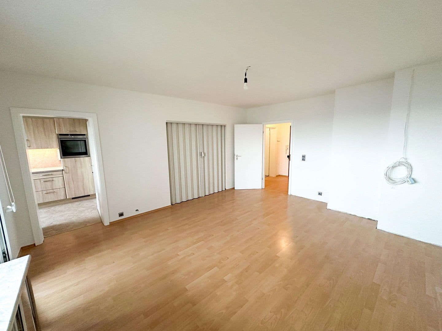 Pronájem bytu 1+kk 54 m², Hans-Schulten-Straße 12, Köln, Severní Porýní-Vestfálsko Pronájem bytu 1+kk 54 m², Hans-Schulten-Straße 12, Köln, Severní Porýní-Vestfálsko