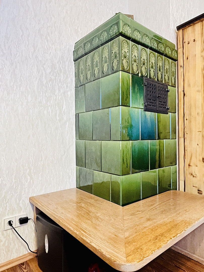 Prodej domu 146 m², pozemek 1.550 m², Neuenbürg, Bádensko-Württembersko Prodej domu 146 m², pozemek 1.550 m², Neuenbürg, Bádensko-Württembersko