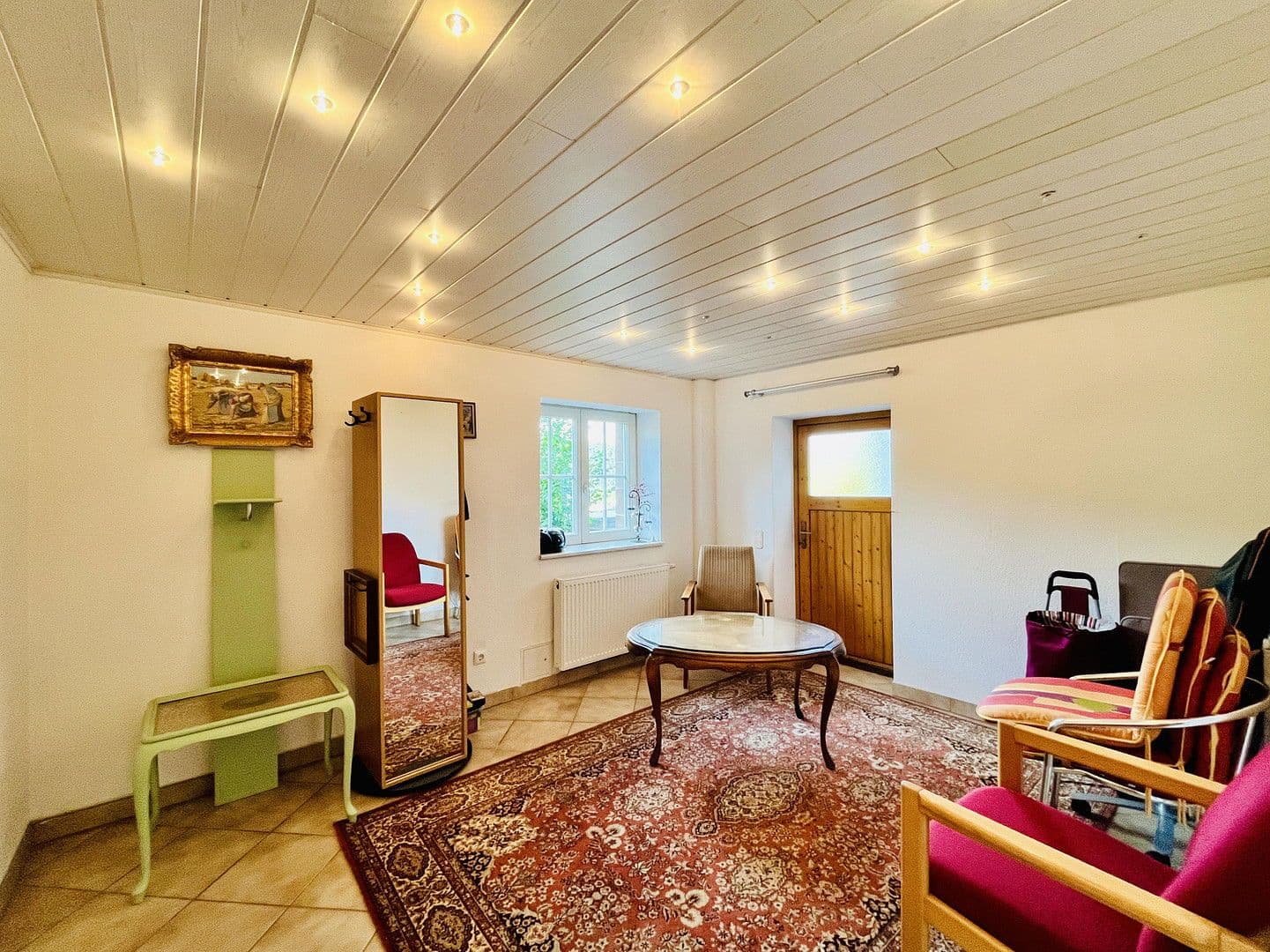 Prodej domu 146 m², pozemek 1.550 m², Neuenbürg, Bádensko-Württembersko Prodej domu 146 m², pozemek 1.550 m², Neuenbürg, Bádensko-Württembersko