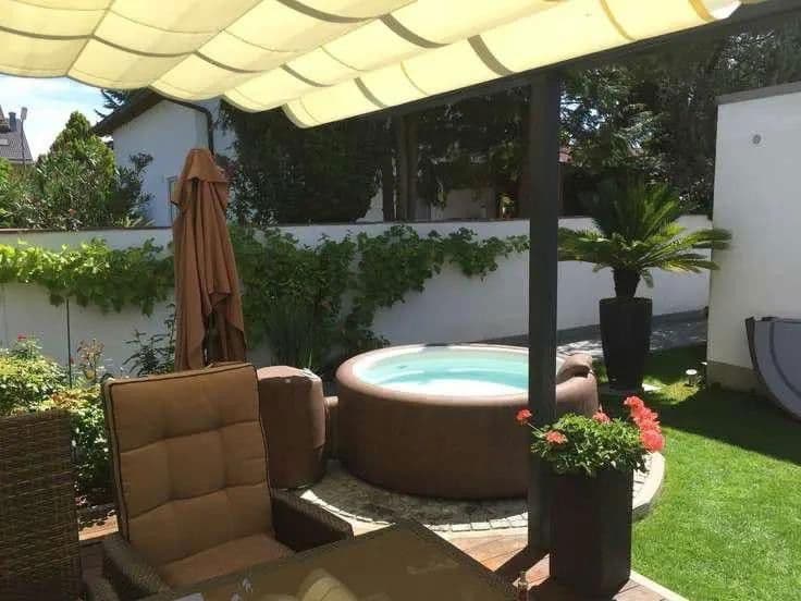 Prodej domu 191 m², pozemek 316 m², Bahnhofstraße 4b, Planegg, Bavorsko Prodej domu 191 m², pozemek 316 m², Bahnhofstraße 4b, Planegg, Bavorsko