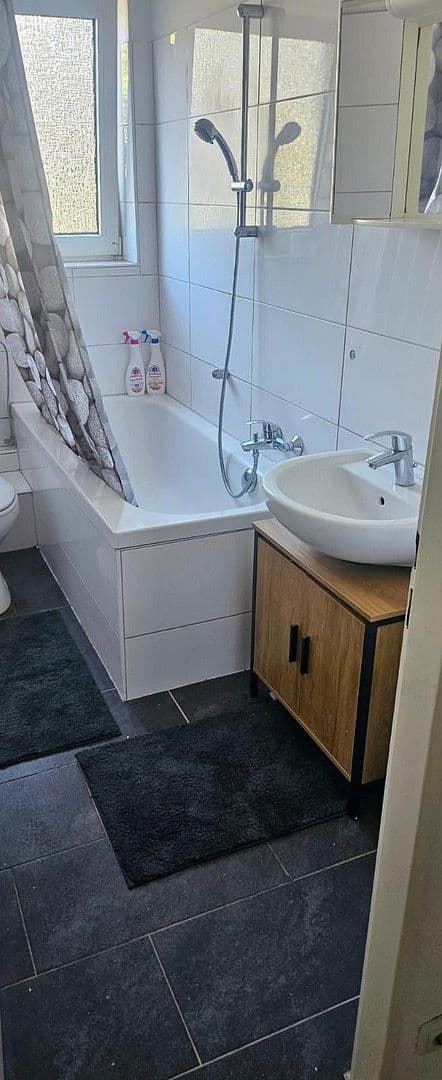 Pronájem bytu 13 m², Eckenheimer Landstraße 361, Frankfurt, Hessen Pronájem bytu 13 m², Eckenheimer Landstraße 361, Frankfurt, Hessen