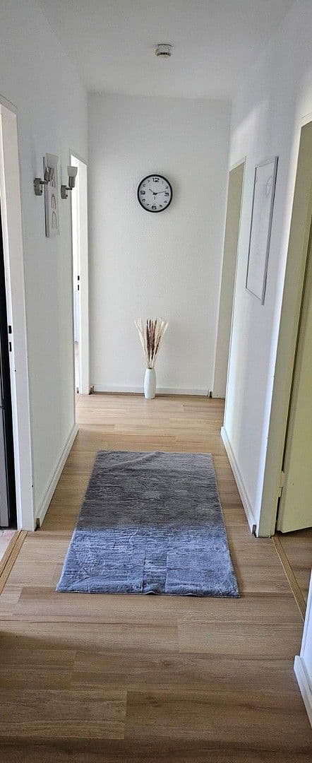 Pronájem bytu 13 m², Eckenheimer Landstraße 361, Frankfurt, Hessen Pronájem bytu 13 m², Eckenheimer Landstraße 361, Frankfurt, Hessen