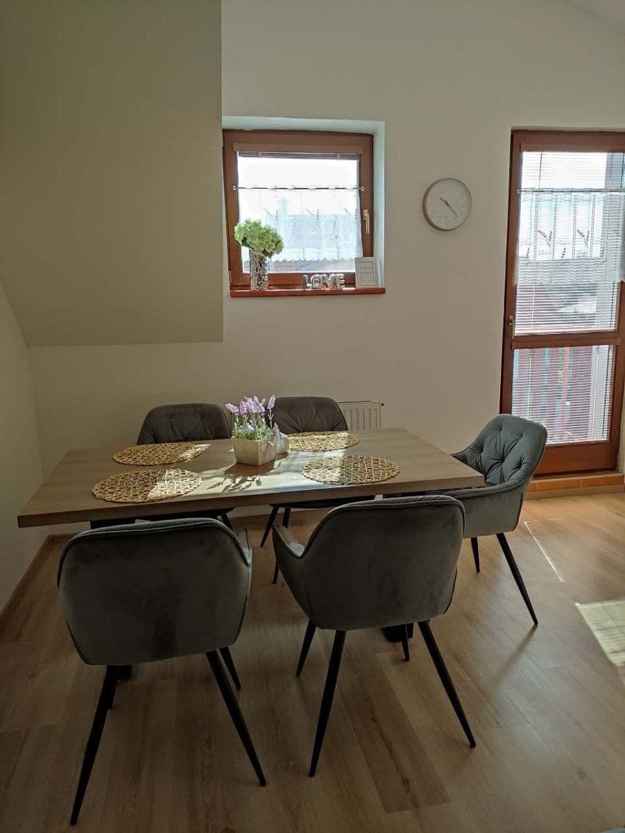 Pronájem chaty, chalupy, Valtice, Jihomoravský kraj Pronájem chaty, chalupy, Valtice, Jihomoravský kraj