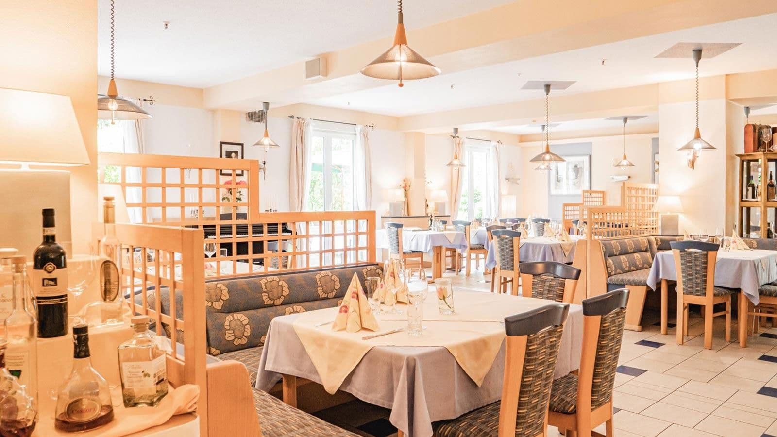 Pronájem nebytového prostoru 3.800 m², Beilngries, Bavorsko Pronájem nebytového prostoru 3.800 m², Beilngries, Bavorsko