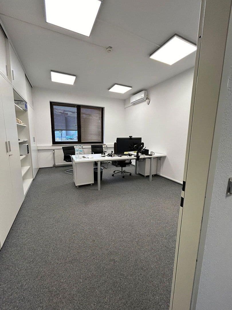 Pronájem kanceláře 465 m², Saarstr. 20, Hanau, Hessen Pronájem kanceláře 465 m², Saarstr. 20, Hanau, Hessen