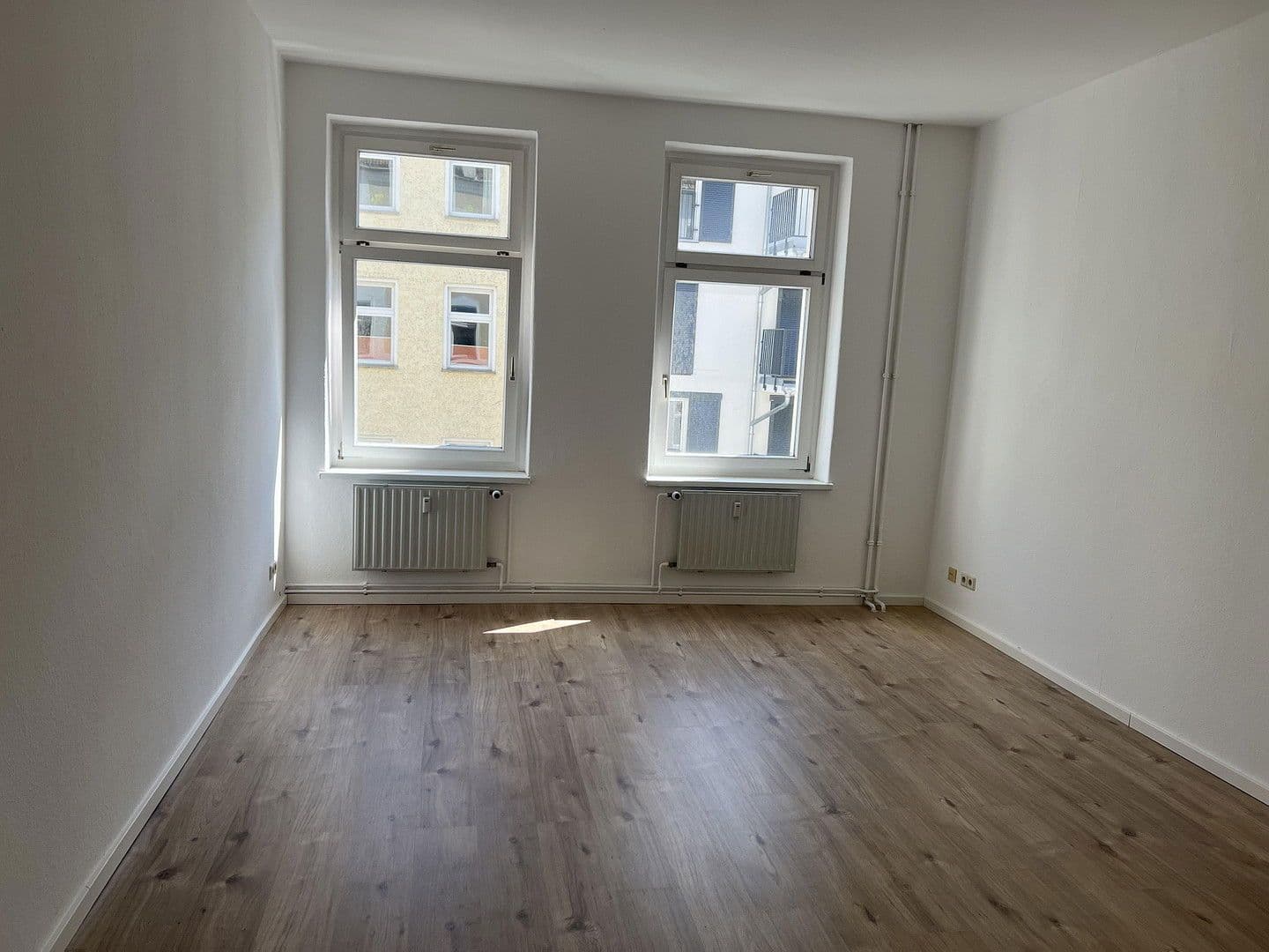 Pronájem bytu 2+1 66 m², Berlin, Berlín Pronájem bytu 2+1 66 m², Berlin, Berlín