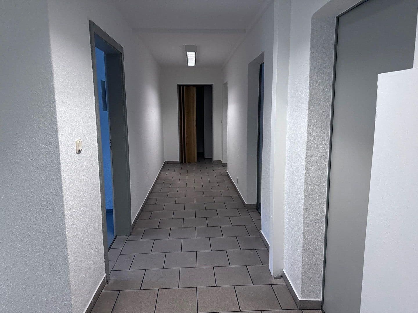 Pronájem nebytového prostoru 3.310 m², Dohna, Sasko Pronájem nebytového prostoru 3.310 m², Dohna, Sasko