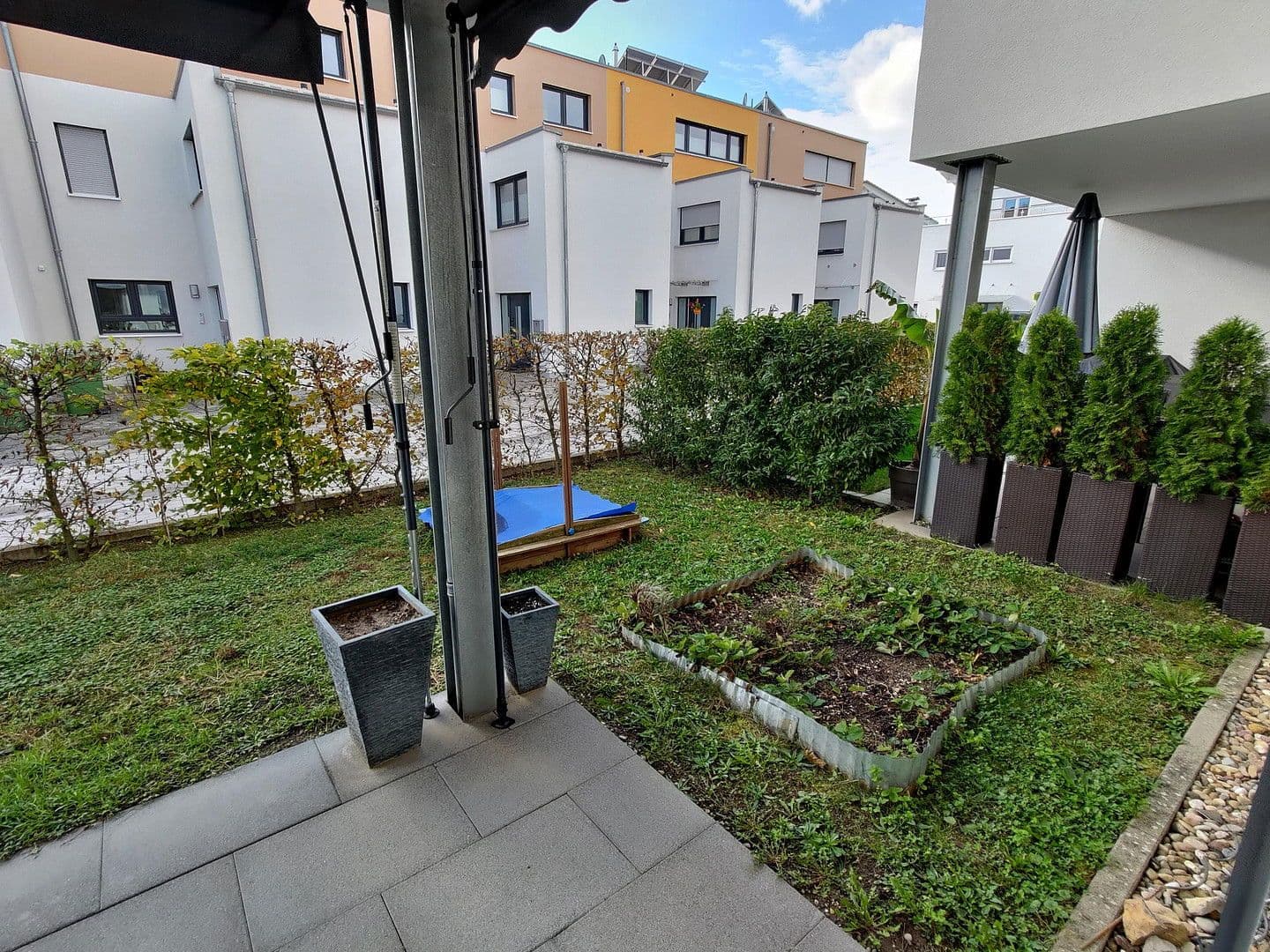 Pronájem bytu 4+1 127 m², Bruchsal, Bádensko-Württembersko Pronájem bytu 4+1 127 m², Bruchsal, Bádensko-Württembersko