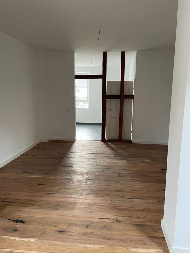 Pronájem bytu 2+1 98 m², Sulzbacherstr 14, Bad Soden am Taunus, Hessen Pronájem bytu 2+1 98 m², Sulzbacherstr 14, Bad Soden am Taunus, Hessen