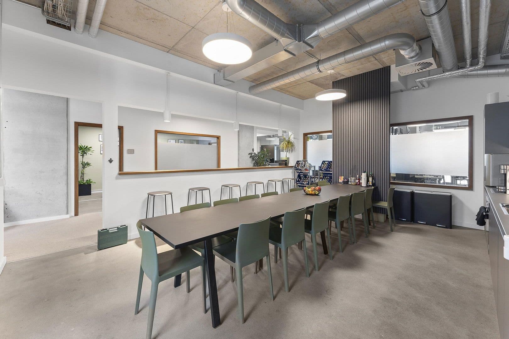 Pronájem kanceláře 370 m², Berlin - Mitte, Berlín Pronájem kanceláře 370 m², Berlin - Mitte, Berlín