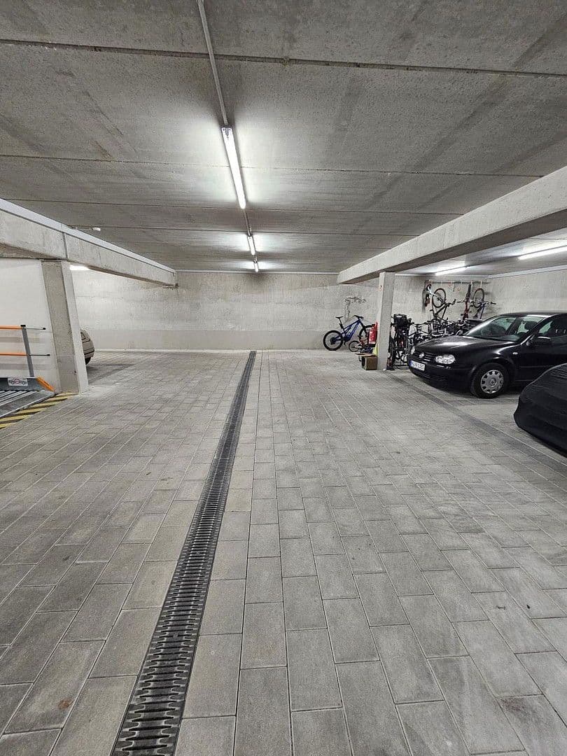 Pronájem bytu 4+1 112 m², Karwinskistr., 61, München, Bavorsko Pronájem bytu 4+1 112 m², Karwinskistr., 61, München, Bavorsko