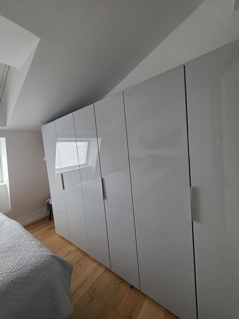 Pronájem bytu 4+1 112 m², Karwinskistr., 61, München, Bavorsko Pronájem bytu 4+1 112 m², Karwinskistr., 61, München, Bavorsko