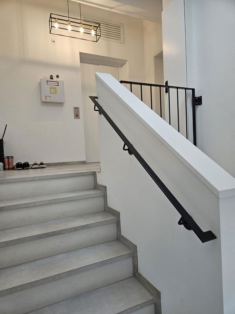 Pronájem bytu 4+1 112 m², Karwinskistr., 61, München, Bavorsko Pronájem bytu 4+1 112 m², Karwinskistr., 61, München, Bavorsko