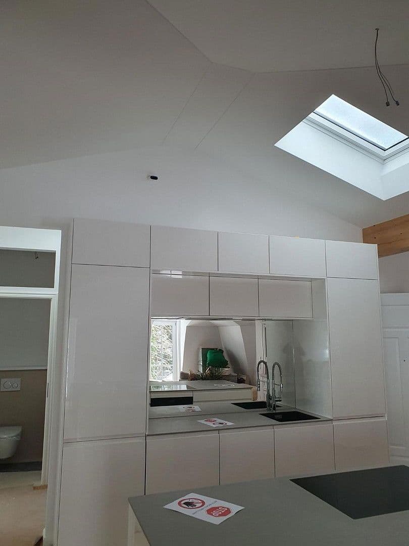 Pronájem bytu 4+1 112 m², Karwinskistr., 61, München, Bavorsko Pronájem bytu 4+1 112 m², Karwinskistr., 61, München, Bavorsko