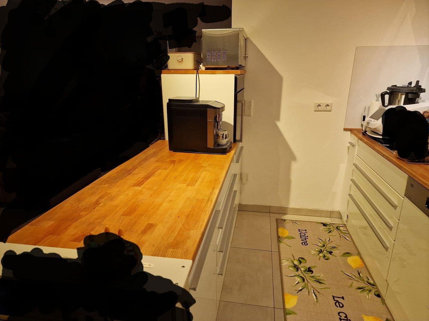 Pronájem bytu 3+1 104 m², Mannheim, Bádensko-Württembersko Pronájem bytu 3+1 104 m², Mannheim, Bádensko-Württembersko