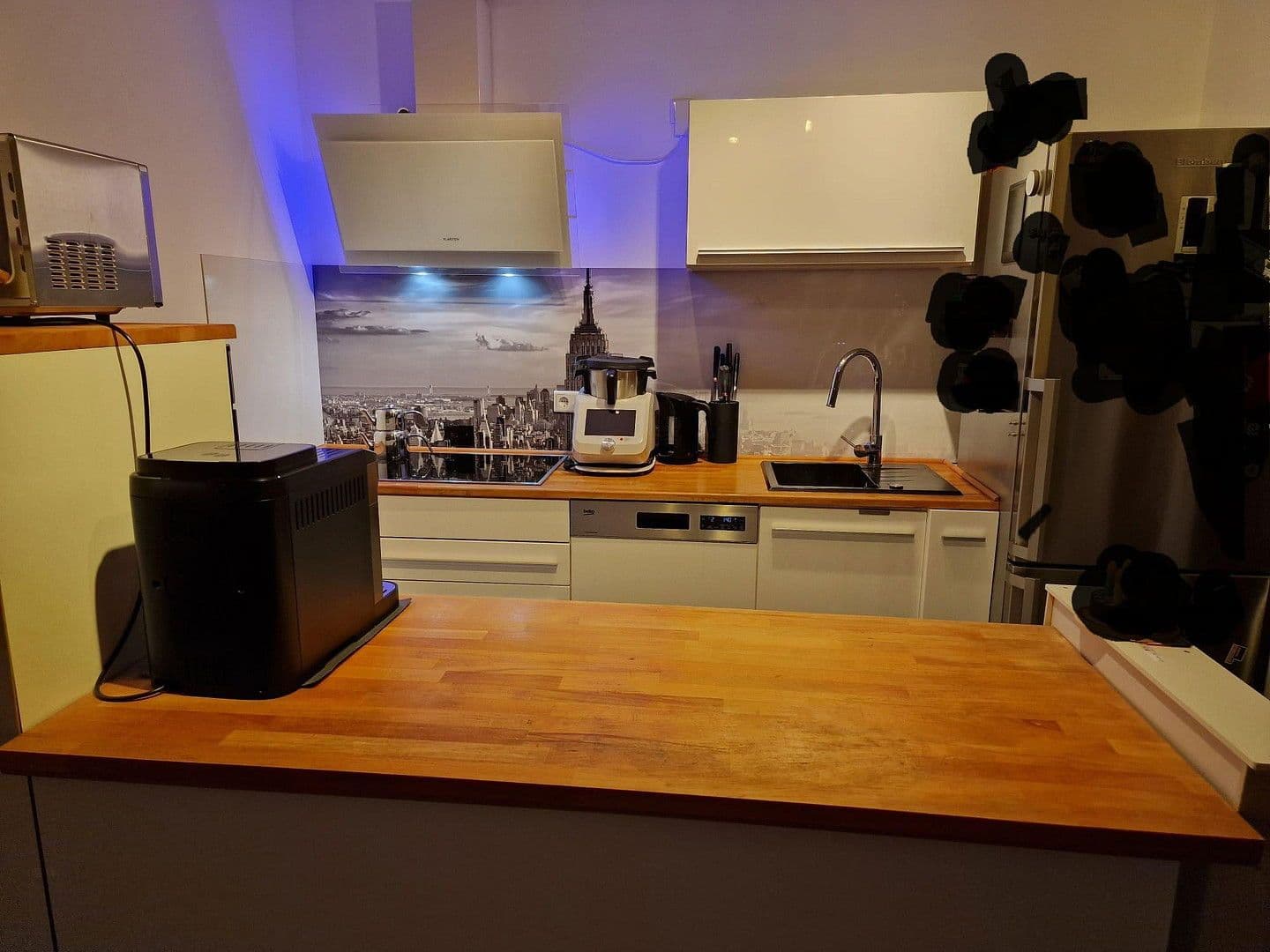 Pronájem bytu 3+1 104 m², Mannheim, Bádensko-Württembersko Pronájem bytu 3+1 104 m², Mannheim, Bádensko-Württembersko