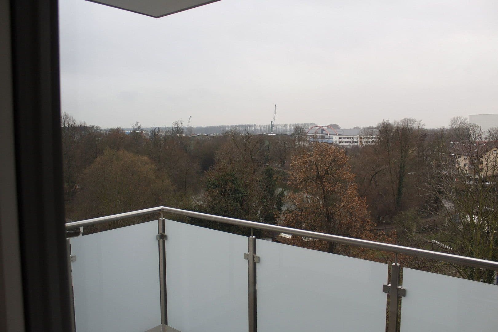 Pronájem bytu 3+1 104 m², Mannheim, Bádensko-Württembersko Pronájem bytu 3+1 104 m², Mannheim, Bádensko-Württembersko