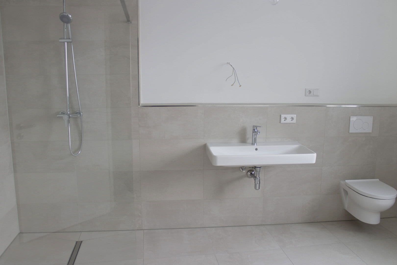 Pronájem bytu 3+1 104 m², Mannheim, Bádensko-Württembersko Pronájem bytu 3+1 104 m², Mannheim, Bádensko-Württembersko